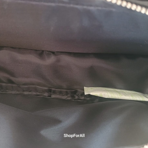 Givenchy pouch - Picture 11 of 11